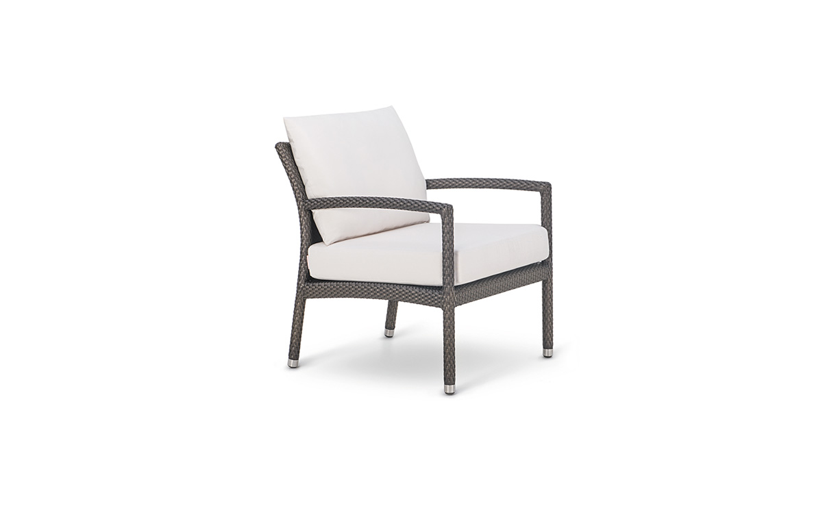 OHMM Outdoor Flo Lounge Chair With Cushions