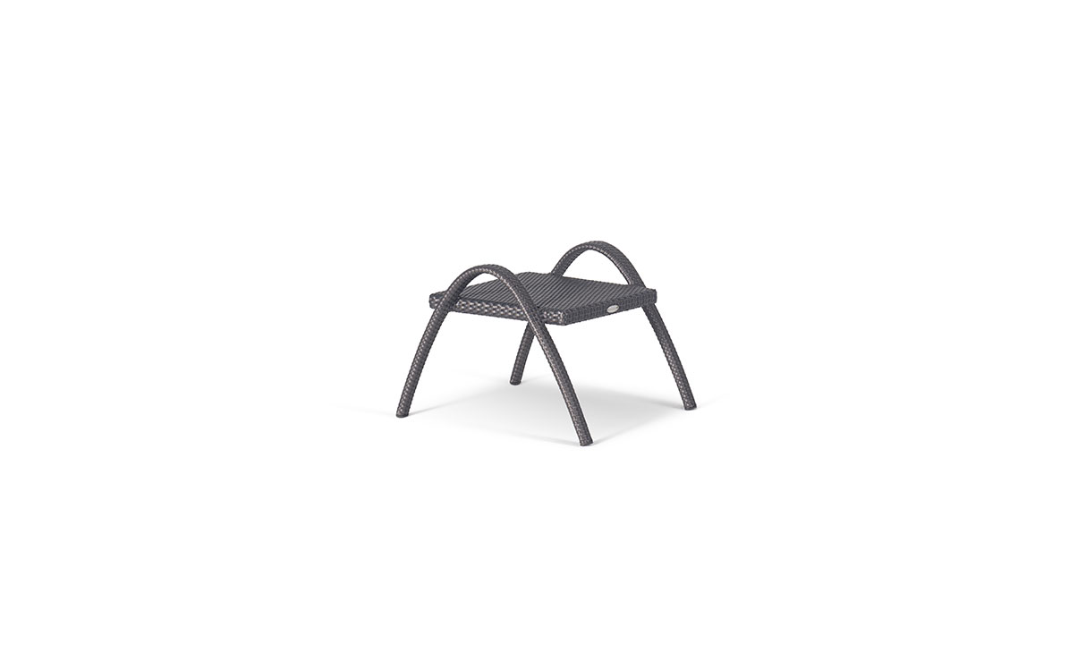 ohmm-inti-collection-commercial-outdoor-side-table