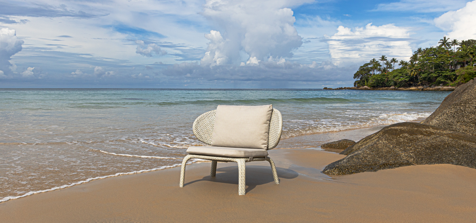 AFFORDABLE LUXURY @ CUSTOMISABLE OUTDOOR FURNITURE