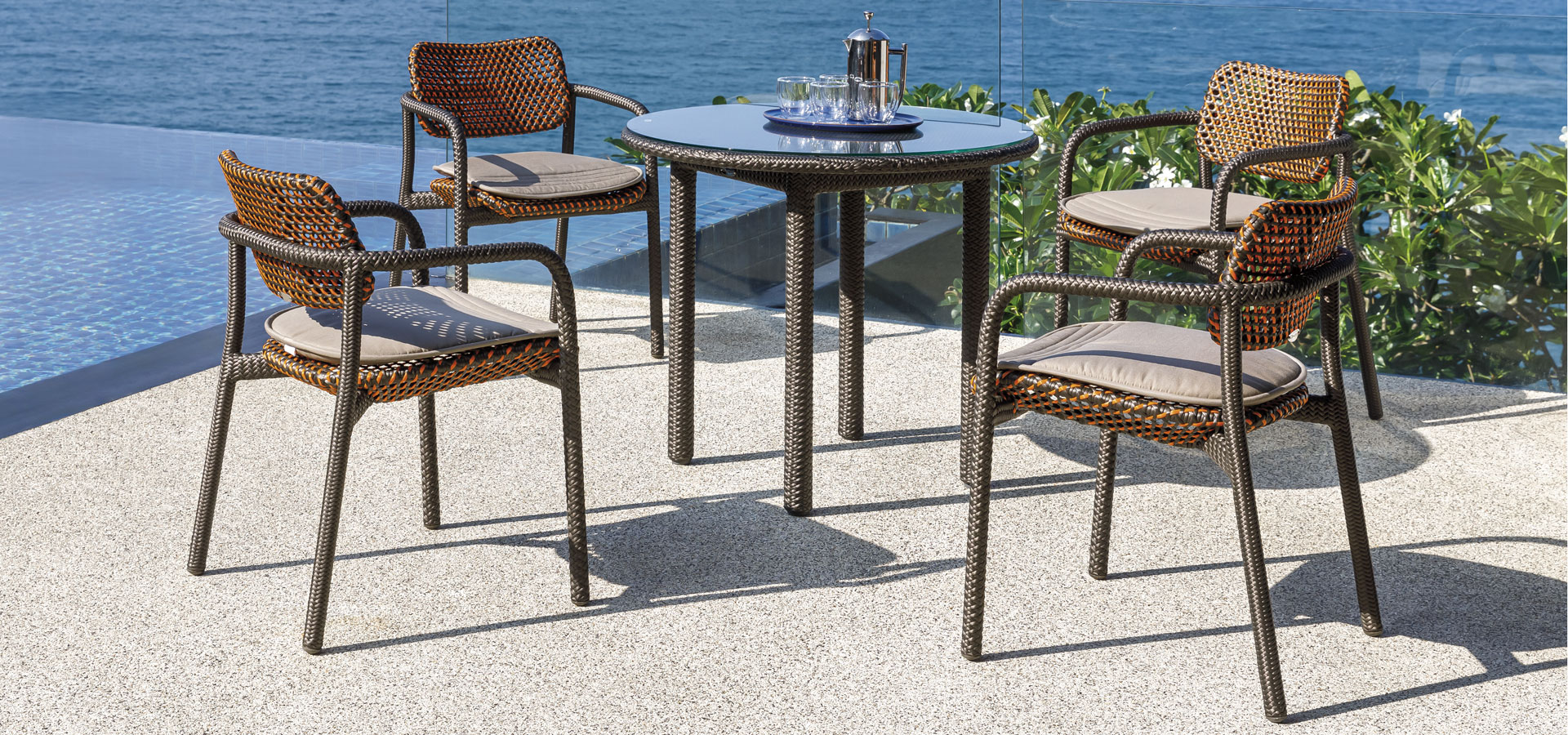 ohmm-kara-outdoor-lounge-chairs-with-coffee-table