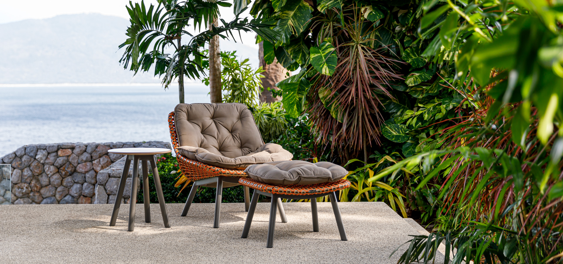 ohmm-siesta-collection-outdoor-club-chair-and-footstool-with-side-table