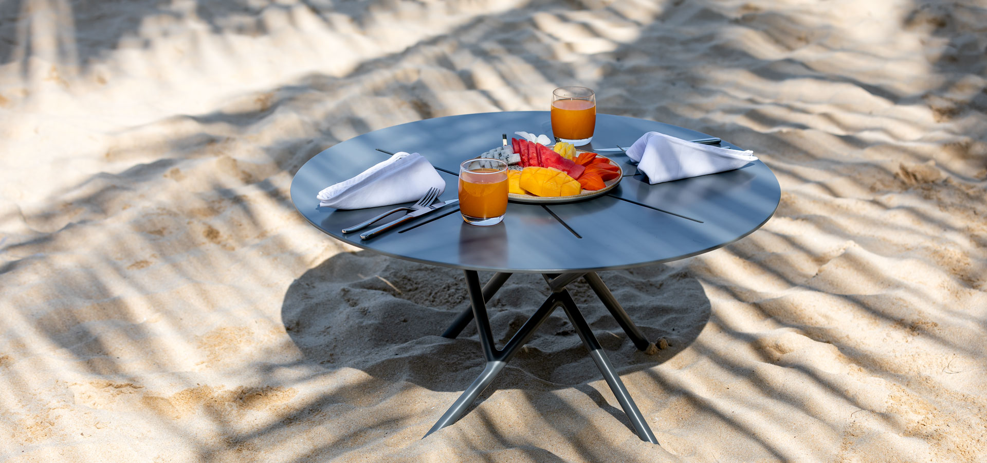 OHMM Kotu Collection Outdoor Accent Tables